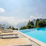빌라 Bellavista Lakeview Pool